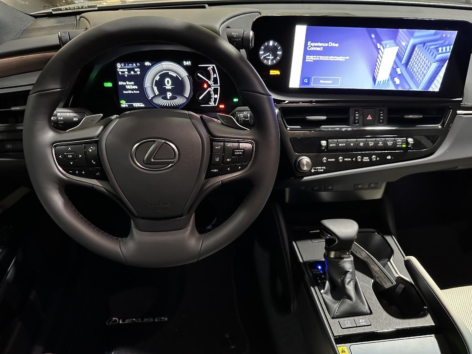 2024 Lexus ES 300h 
